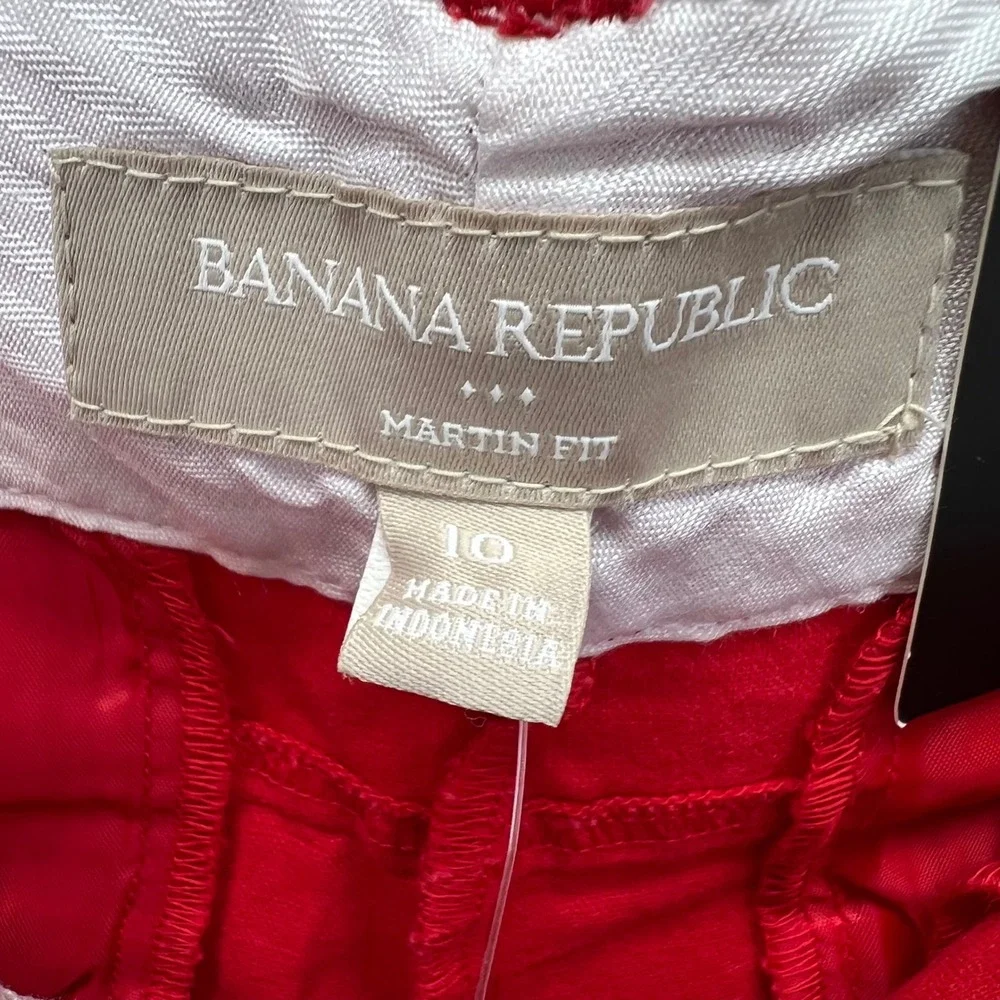 Banana Republic Martin Fit Shorts Womens 10 Red Linen Cotton Cuffed‎ Casual New